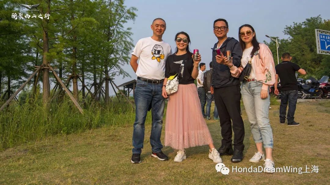 Arwen Gold最新動(dòng)態(tài)，友誼的溫馨日常更新