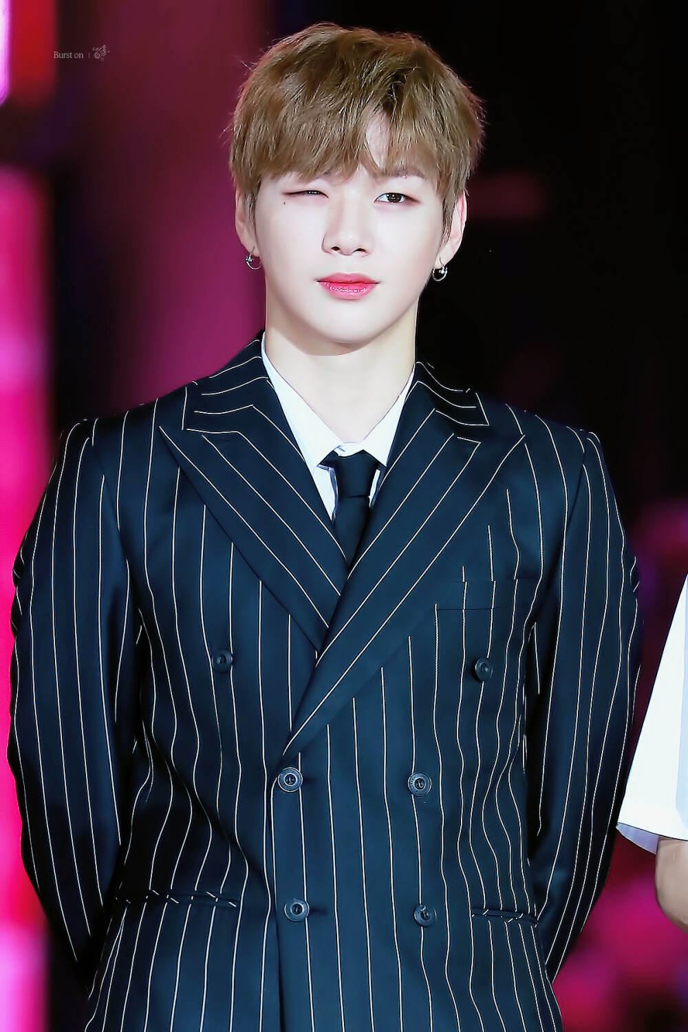 姜丹尼爾最新綜藝節目，自然美景的治愈之旅探索