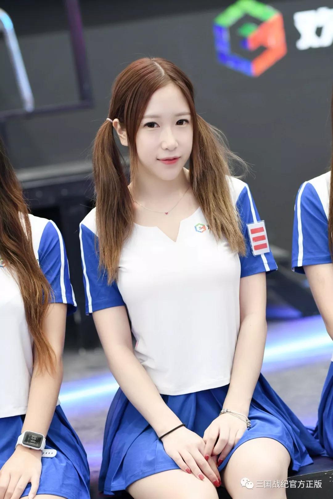 科技飛速時(shí)代下的手機福利視頻，各方觀(guān)點(diǎn)與作者立場(chǎng)探討