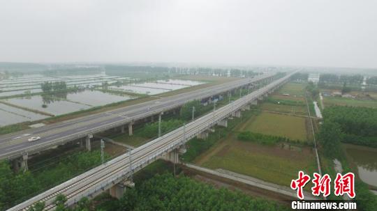 岳陽(yáng)蒙華鐵路進(jìn)港支線(xiàn)最新動(dòng)態(tài)，串聯(lián)起美好回憶的鐵路進(jìn)展更新