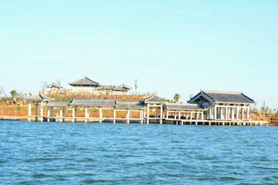 鹵陽(yáng)湖搬遷最新進(jìn)展及鹵味傳奇探尋，小巷中的鹵味文化傳承地揭秘