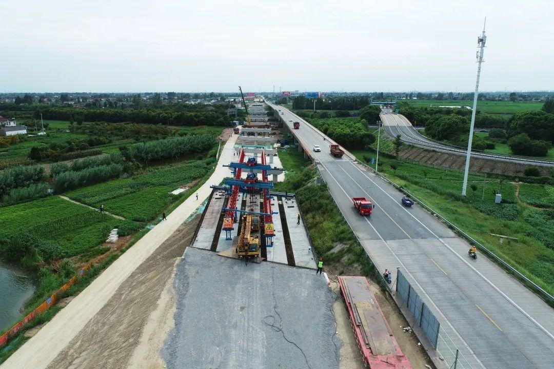 架橋機最新操作指南，一步步教你完成架橋任務(wù)全攻略