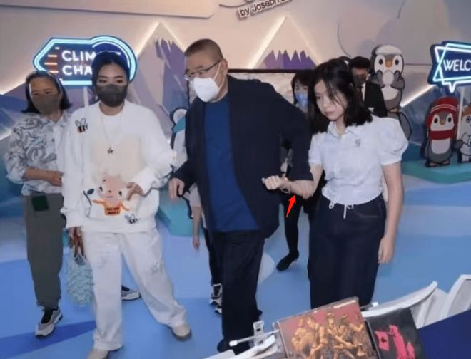 劉鑒雄最新動(dòng)態(tài)，聚焦科技前沿，引領(lǐng)創(chuàng  )新潮流之路