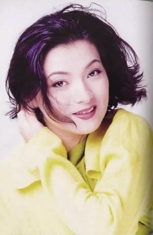 80后女演員的心靈之旅，探尋自然美景中的內心寧靜