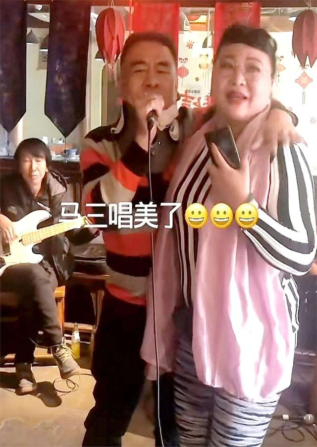 姚三馬新視頻火爆小紅書(shū)，熱議焦點(diǎn)，爆款來(lái)襲！