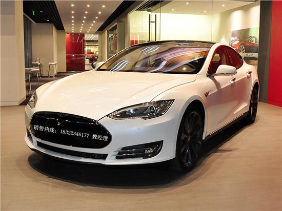 革新未來(lái)駕駛體驗，最新特斯拉款式亮相！