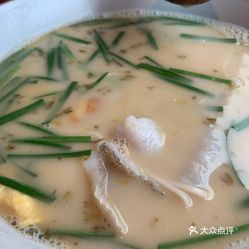 探尋黃魚(yú)最新美食熱門(mén)目的地，海鮮美食盛宴等你來(lái)體驗！